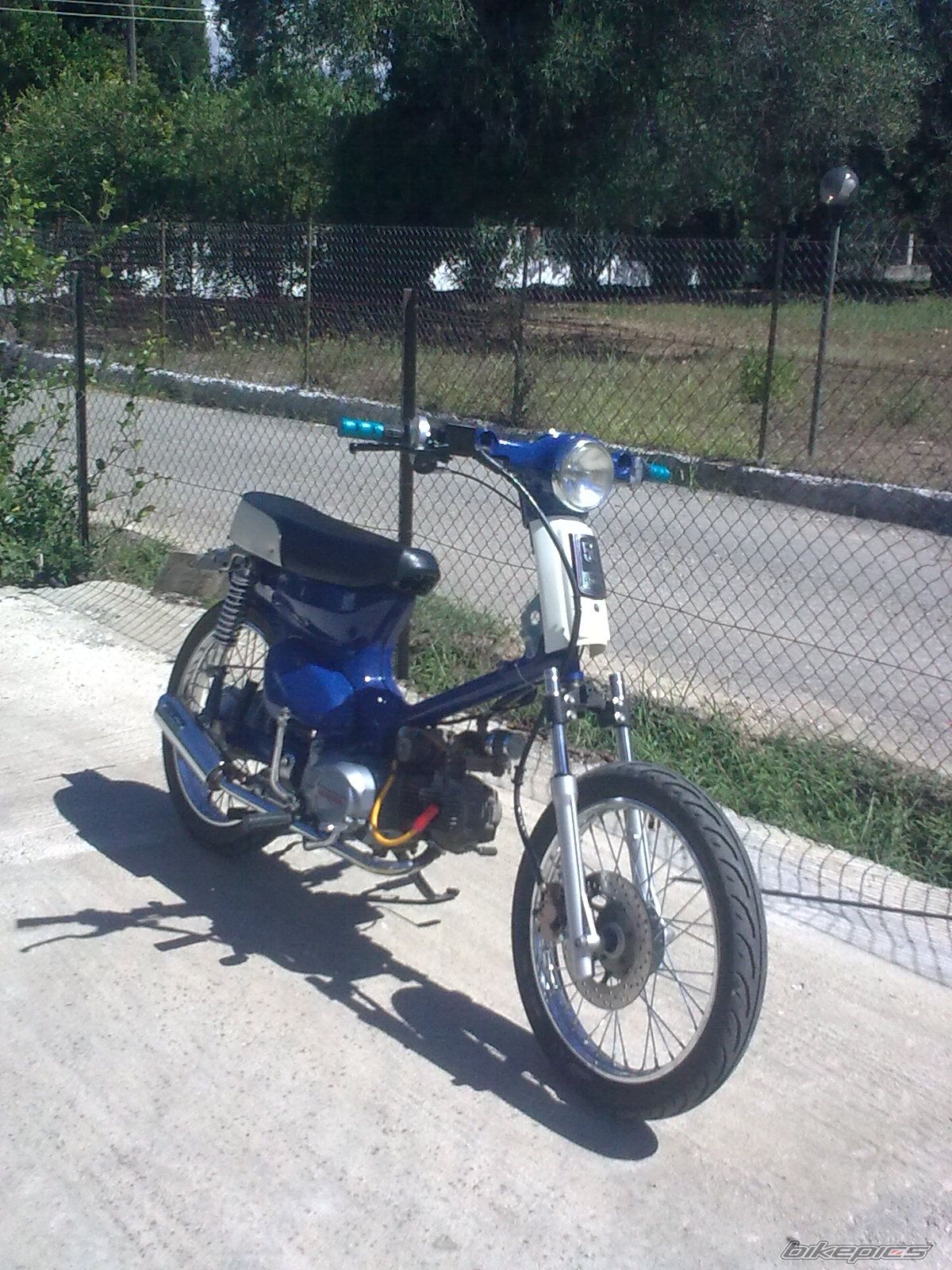 Photo 2054701