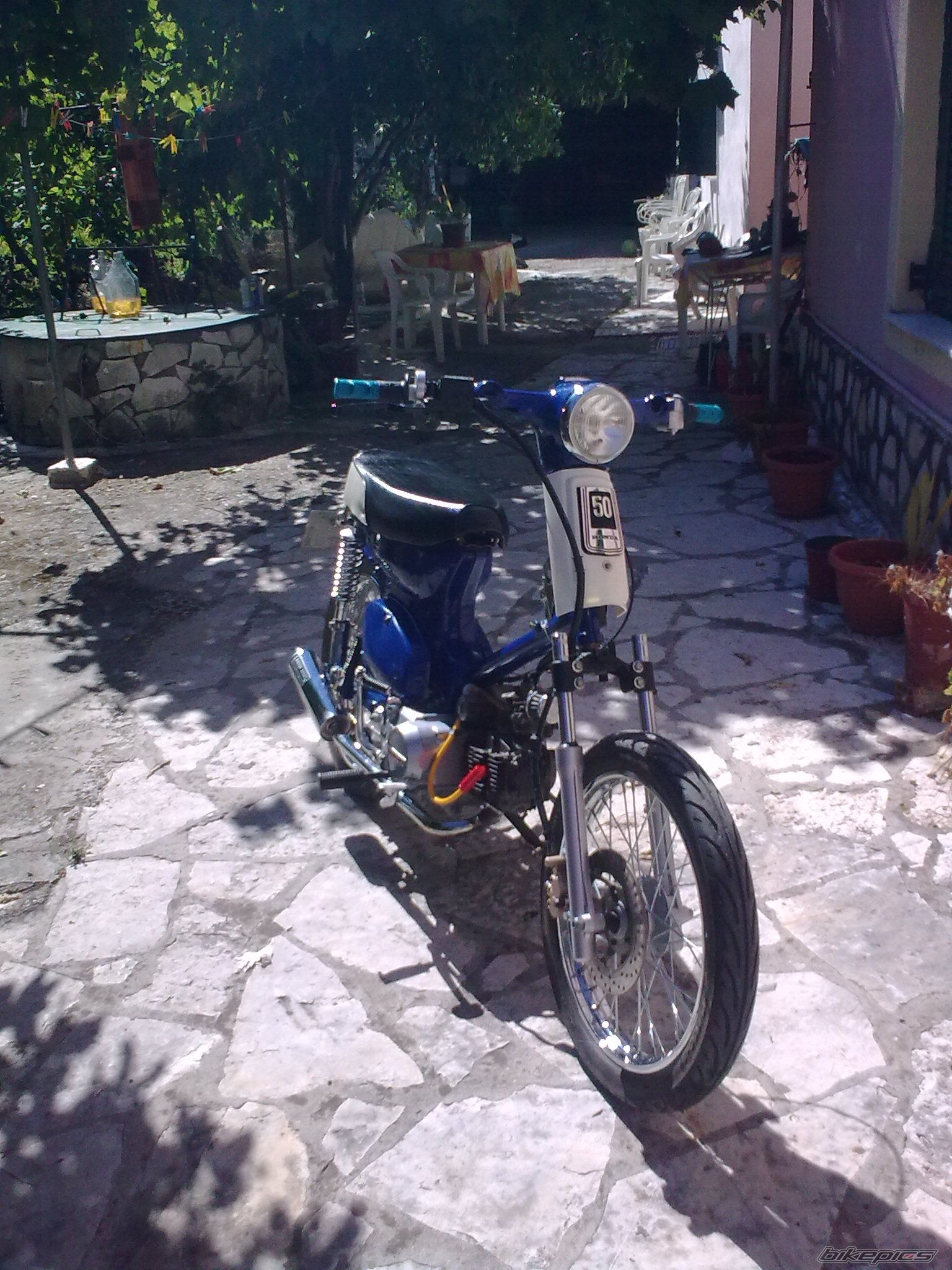 Photo 2054702