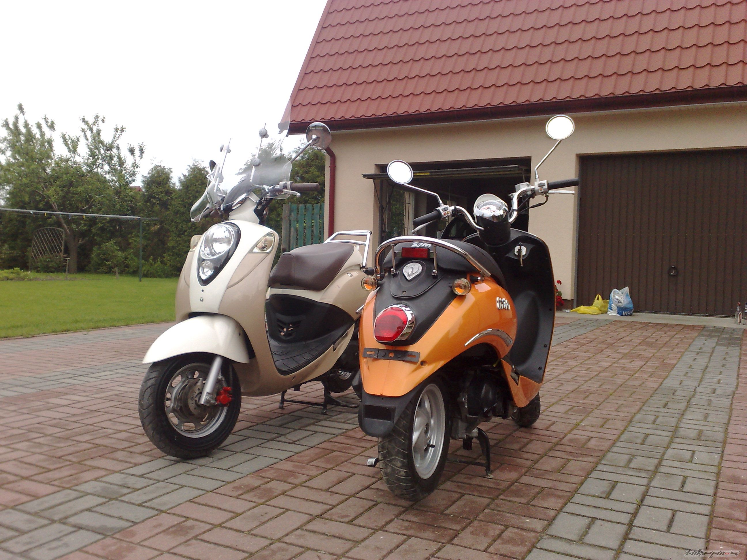 Photo 2054705