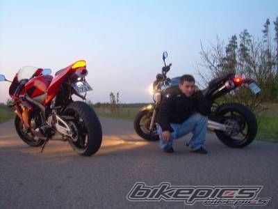 Photo 2054901