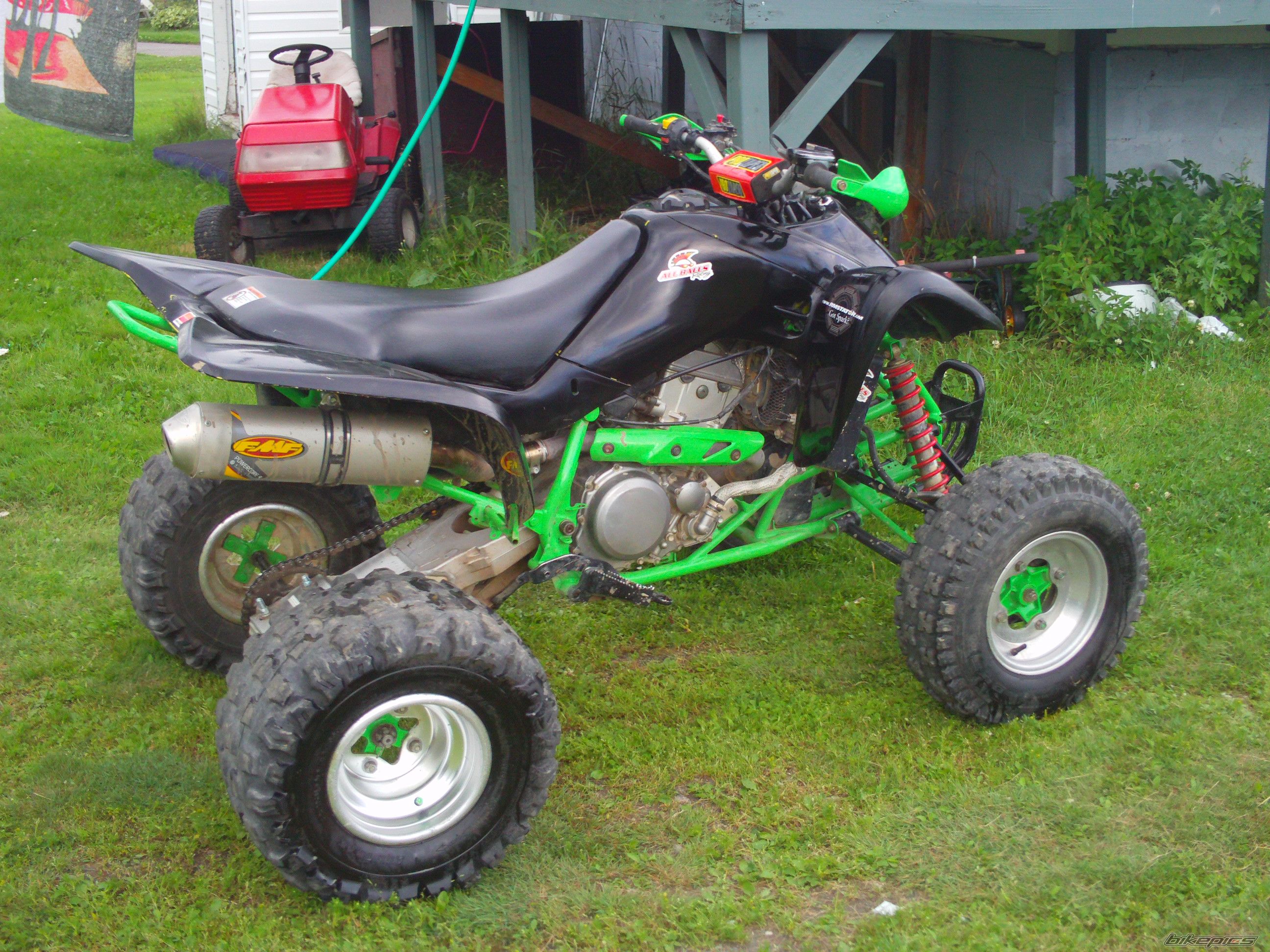 Photo 2054938