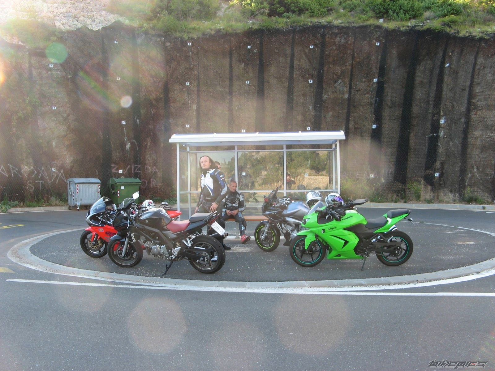 Photo 2054963