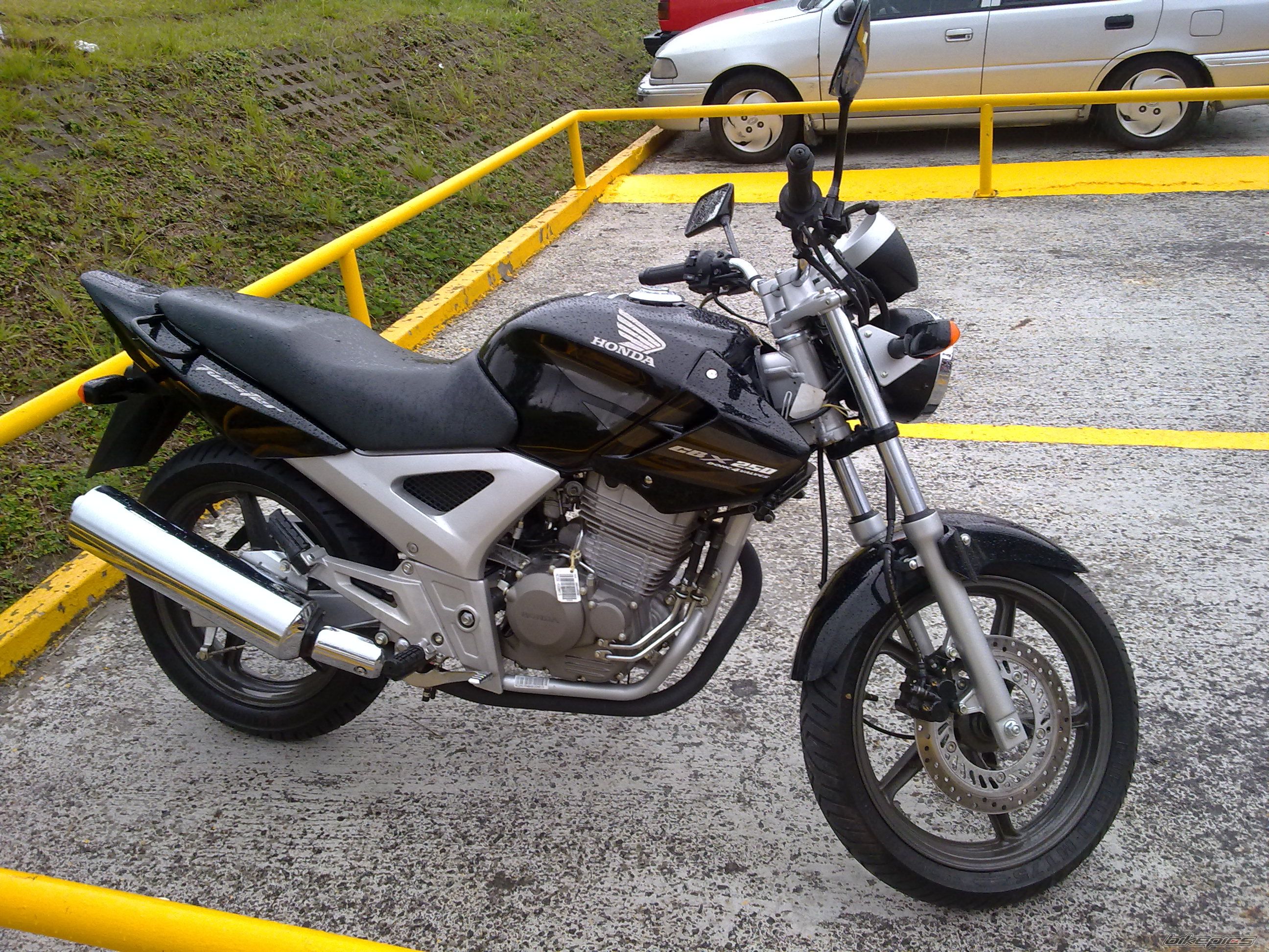 Photo 2055063