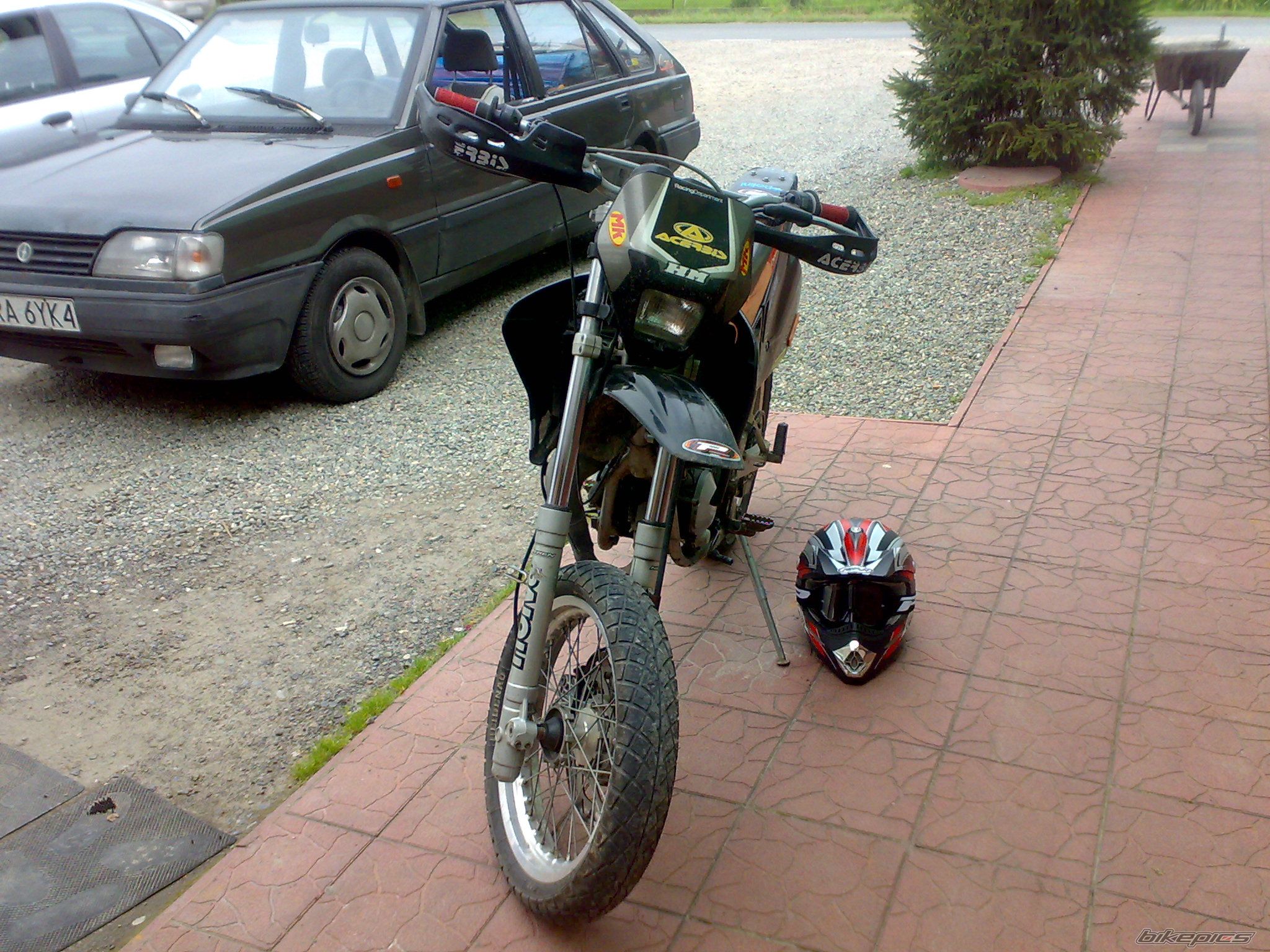 Photo 2055112