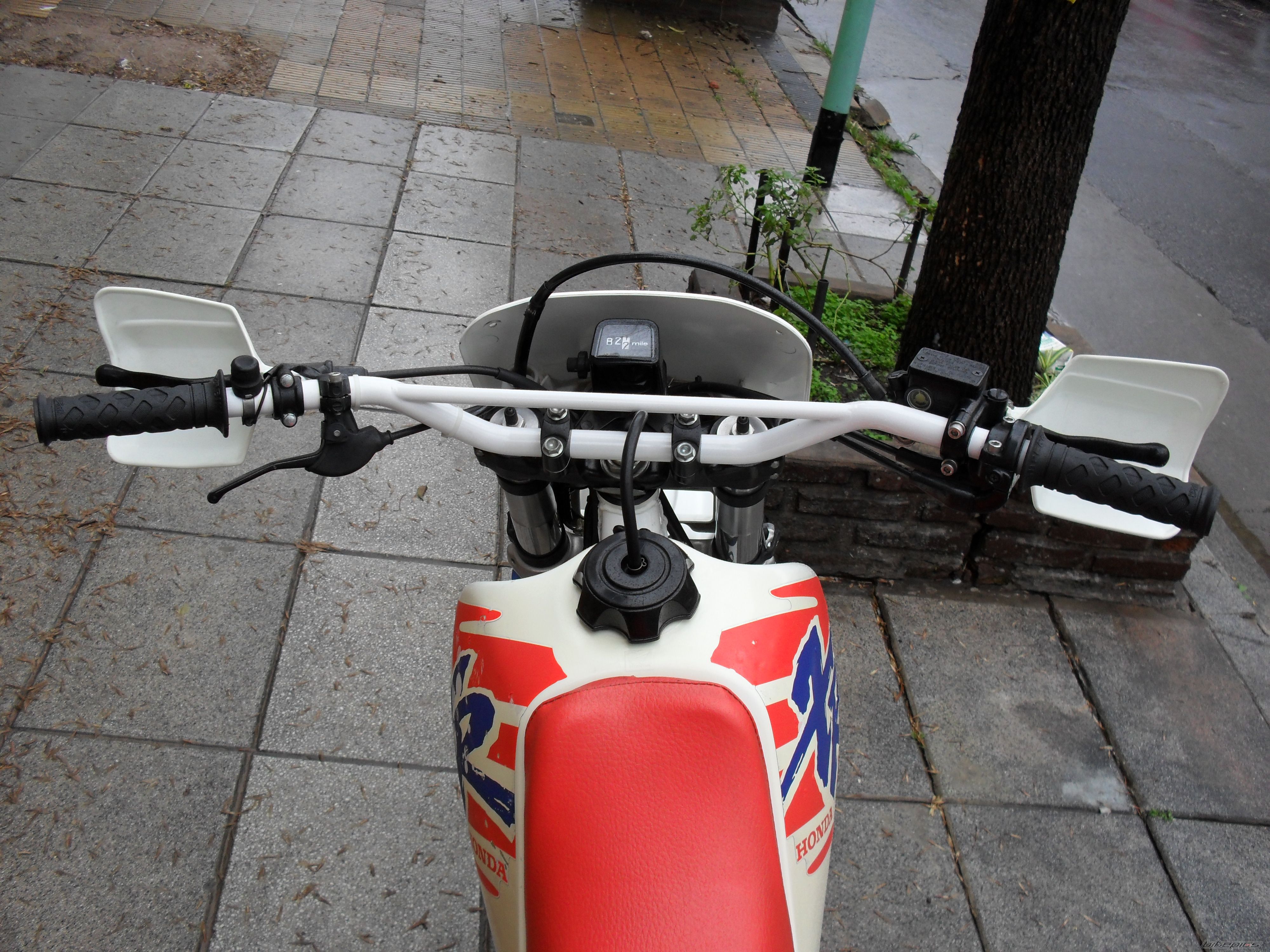 Photo 2055202