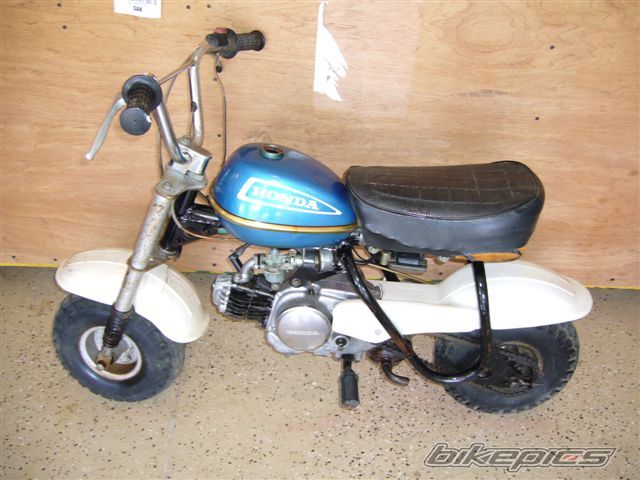 Photo 2055679