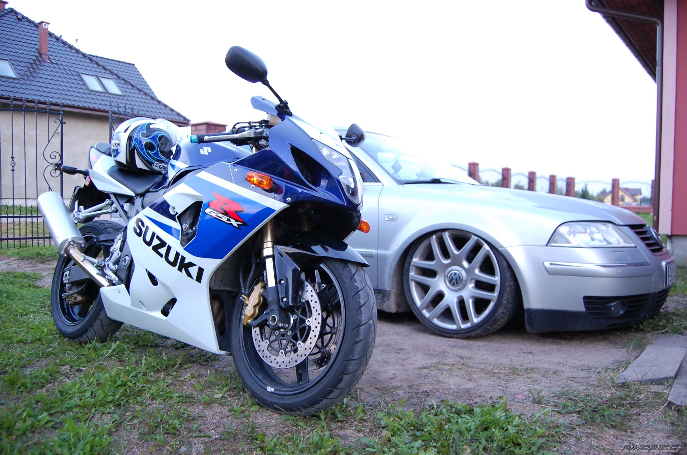 Photo 2055756