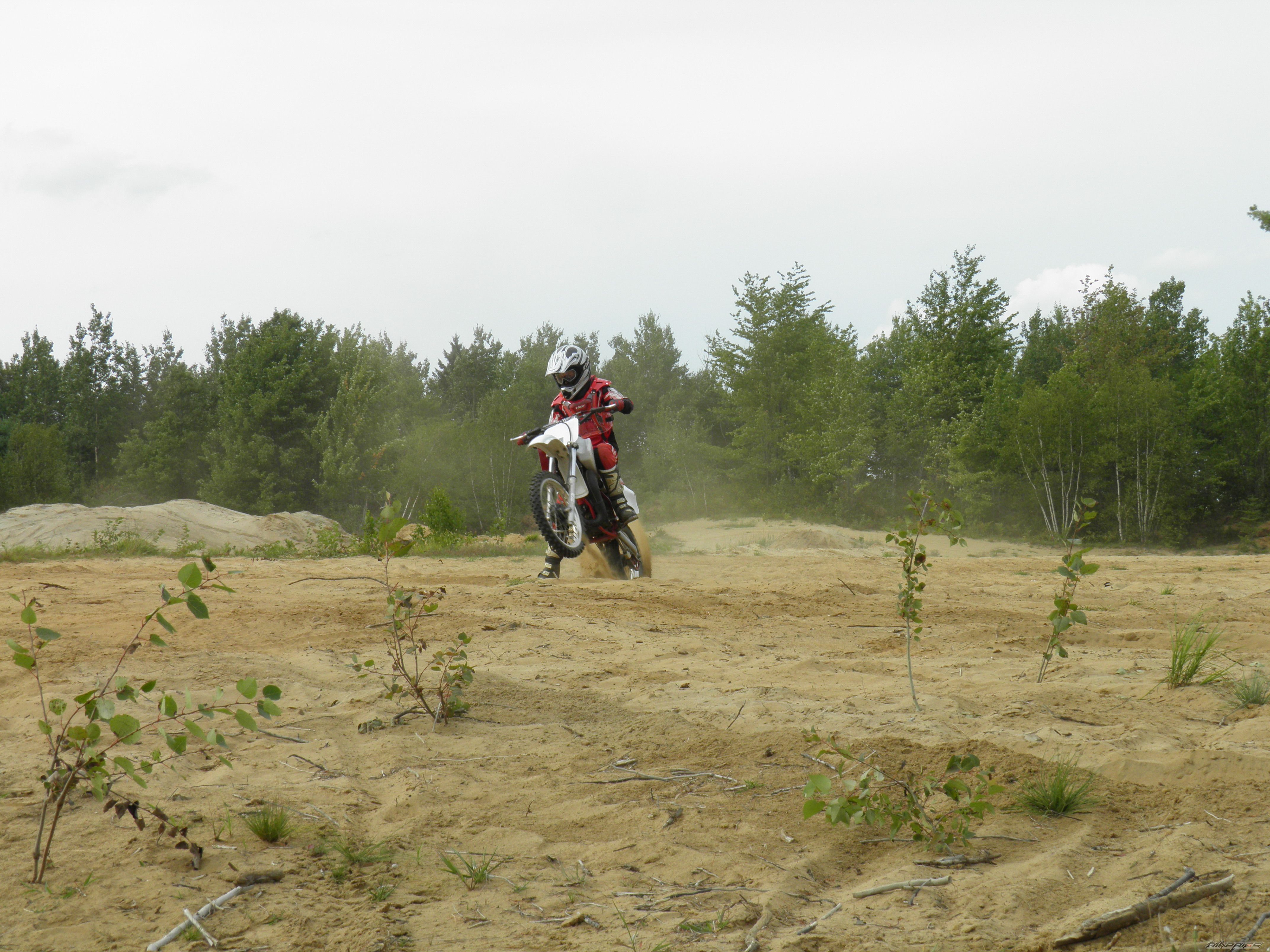 Photo 2055964