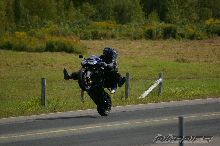 Photo 2055991