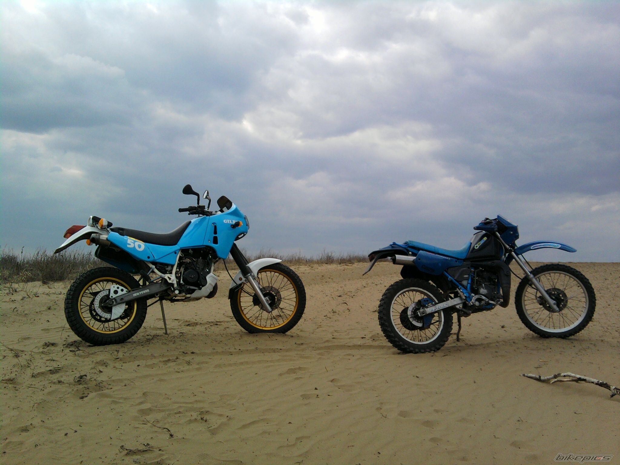 Photo 2056180