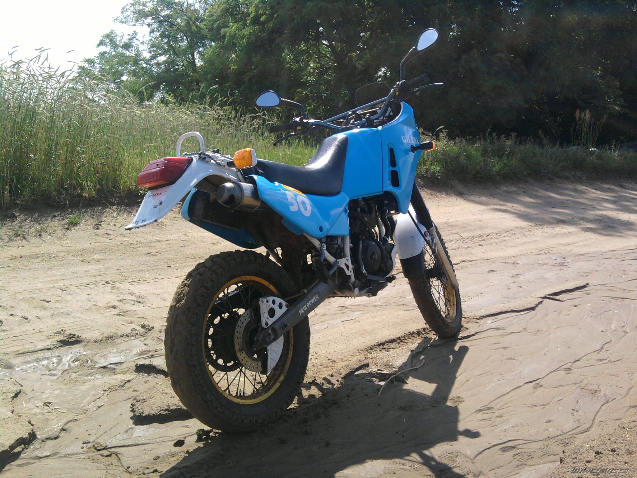 Photo 2056181