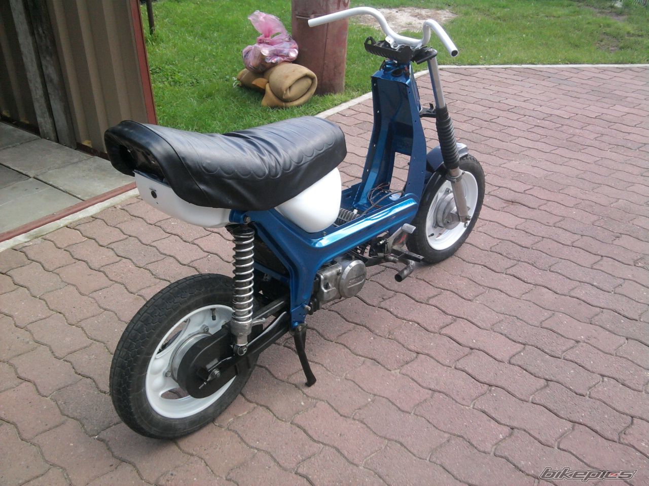 Photo 2056336
