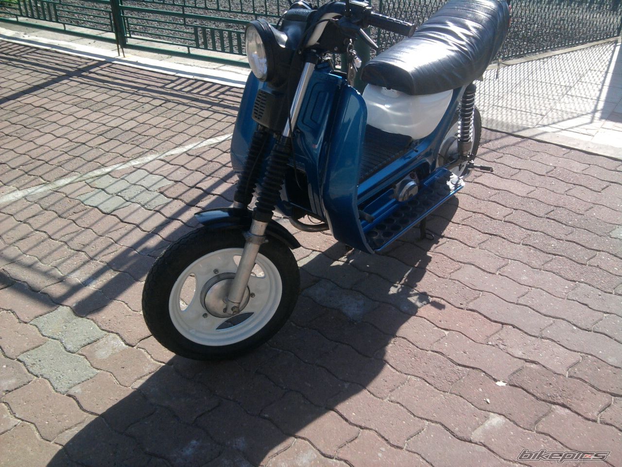 Photo 2056344