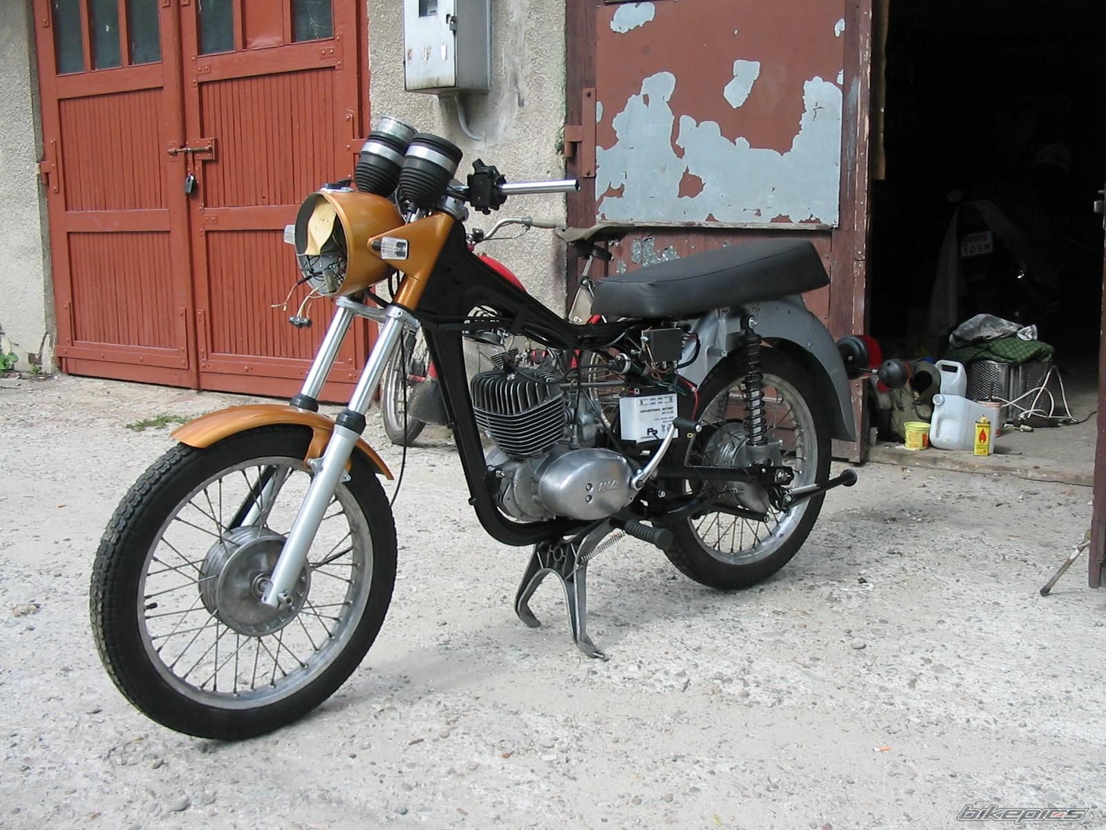 Photo 2056444