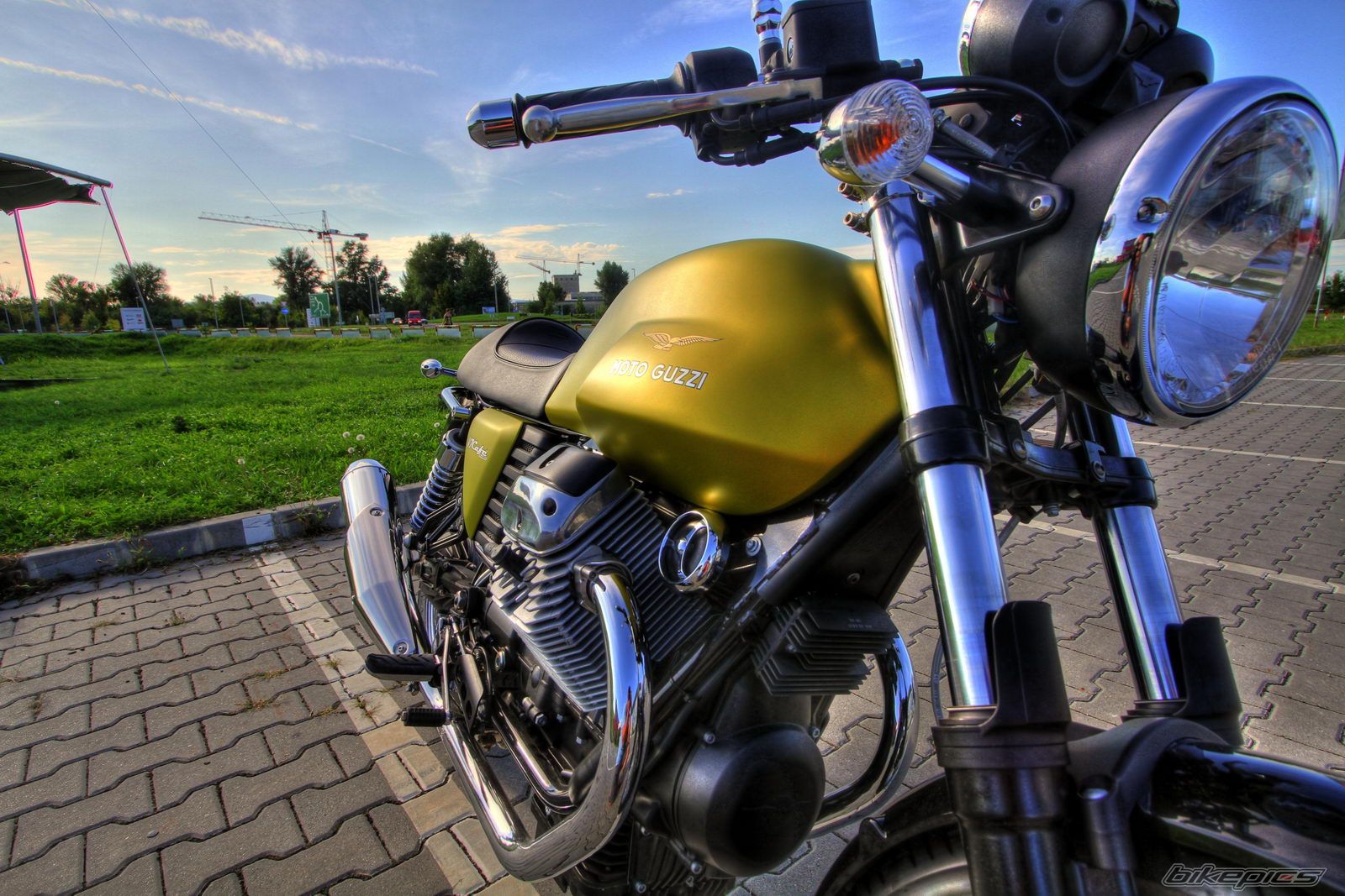 Photo 2056770