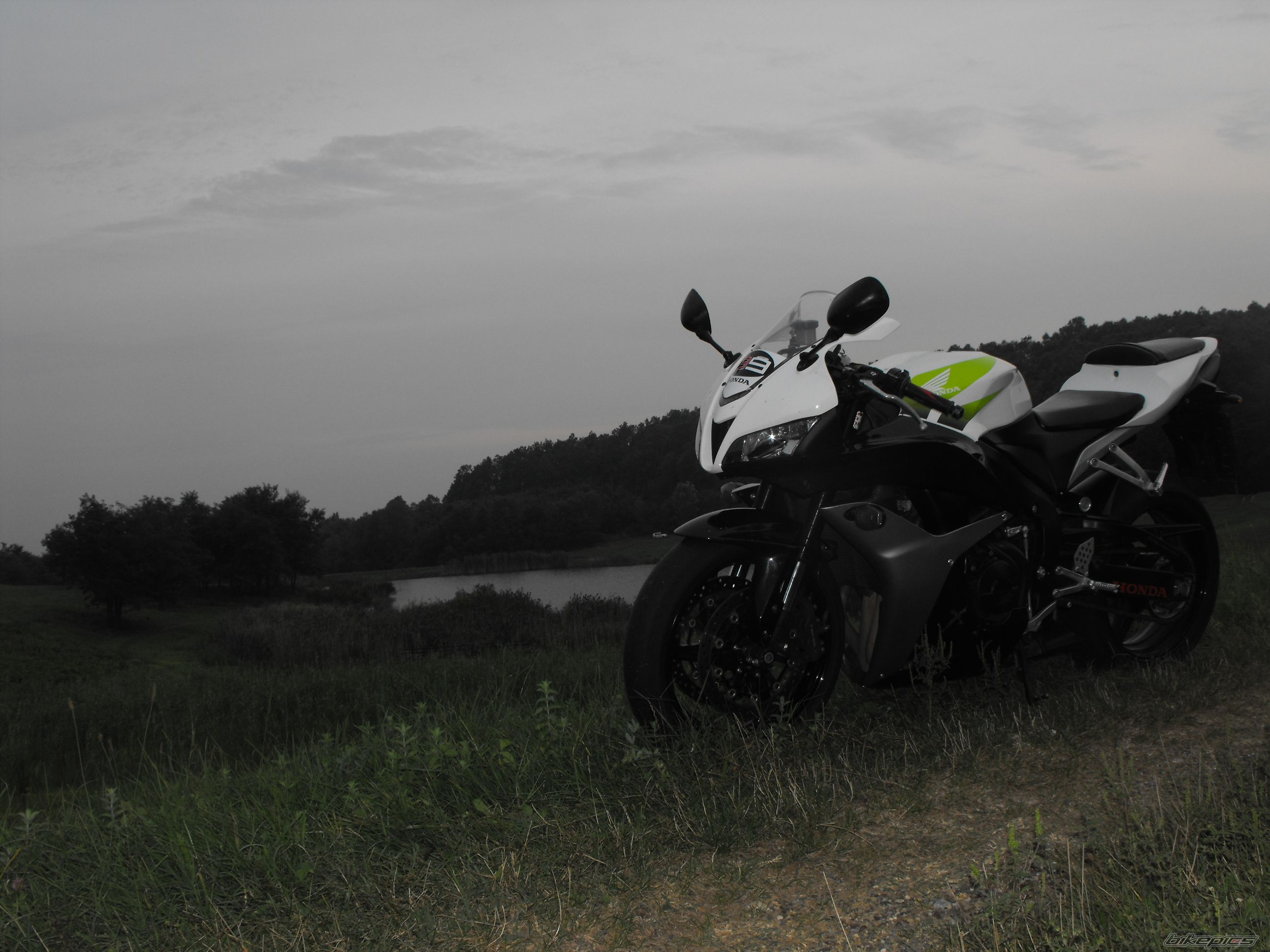 Photo 2056872