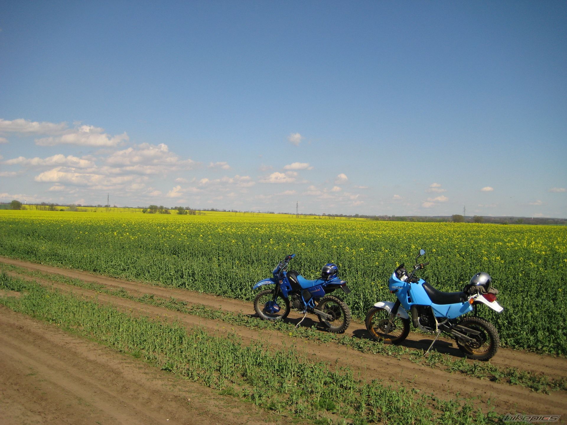 Photo 2056922