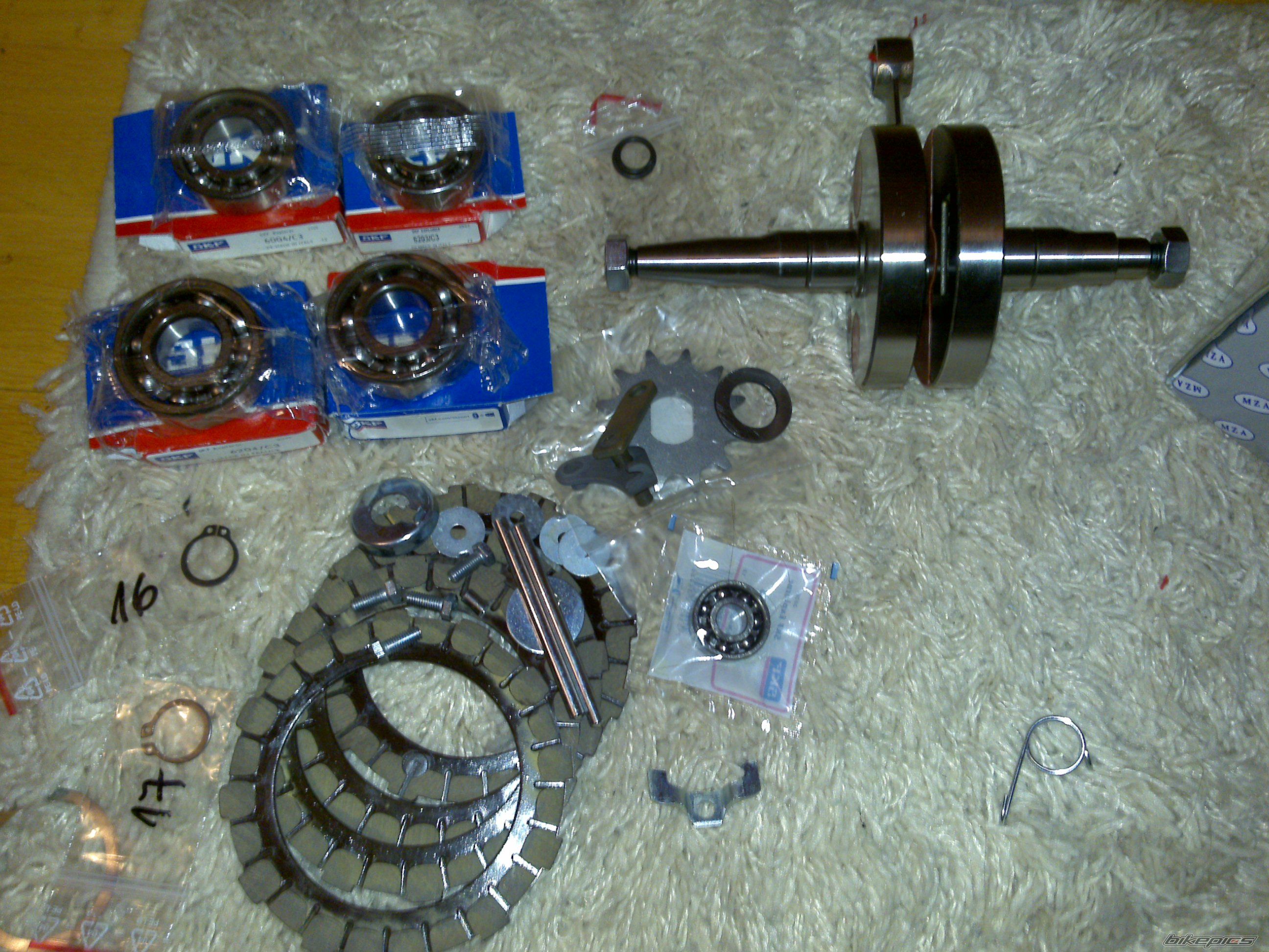 Photo 2056981