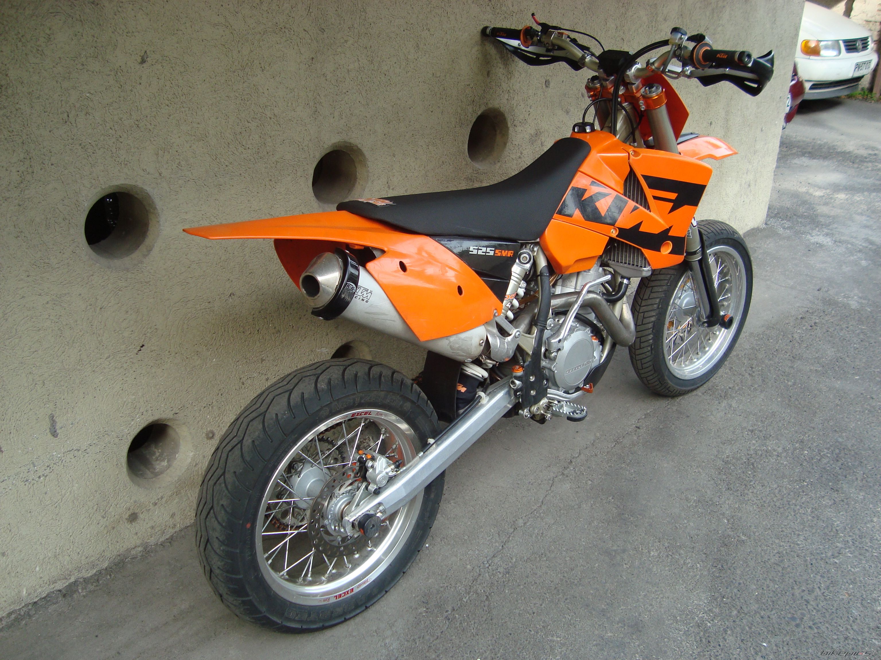 Photo 2056990