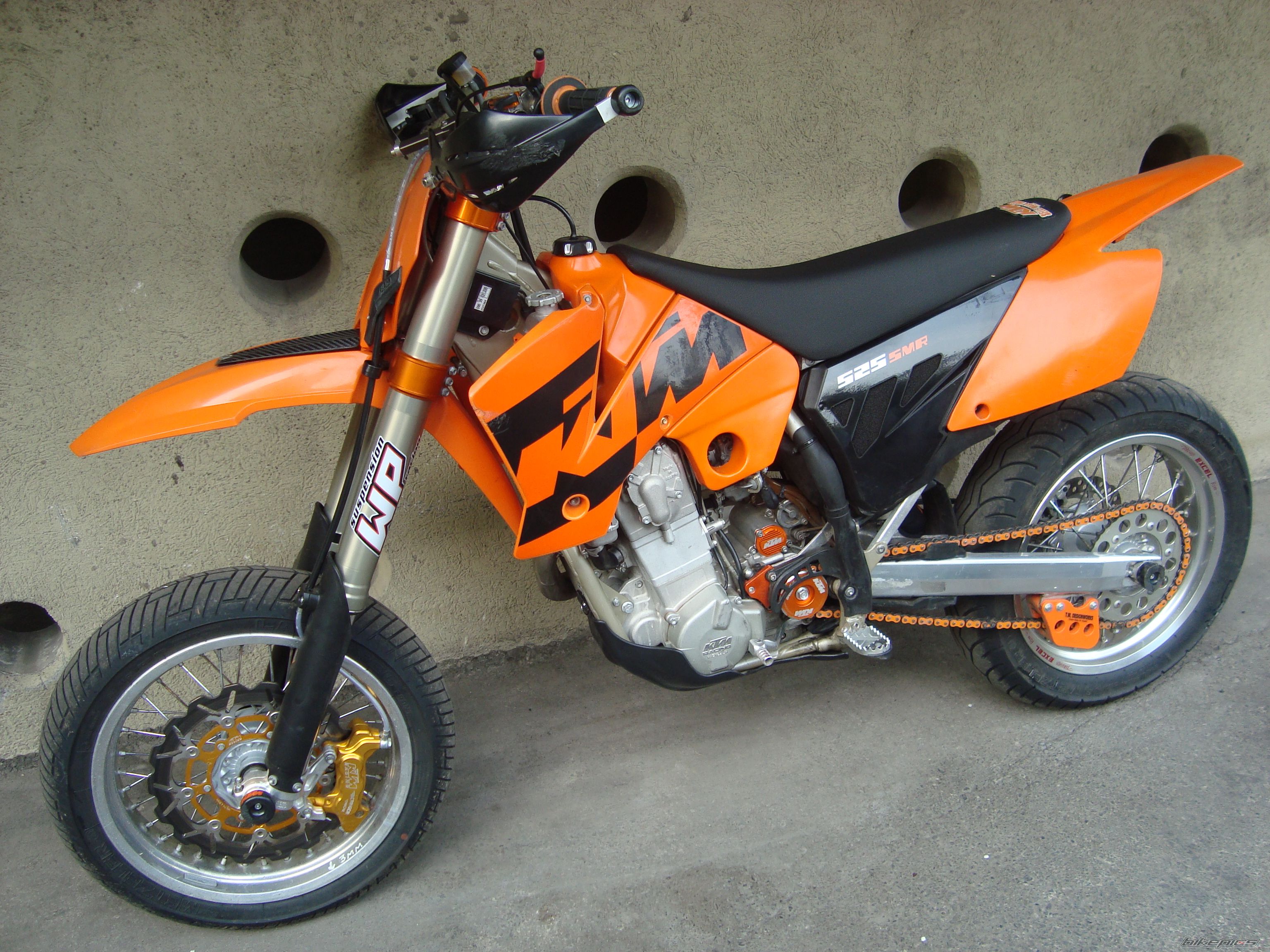 Photo 2056992