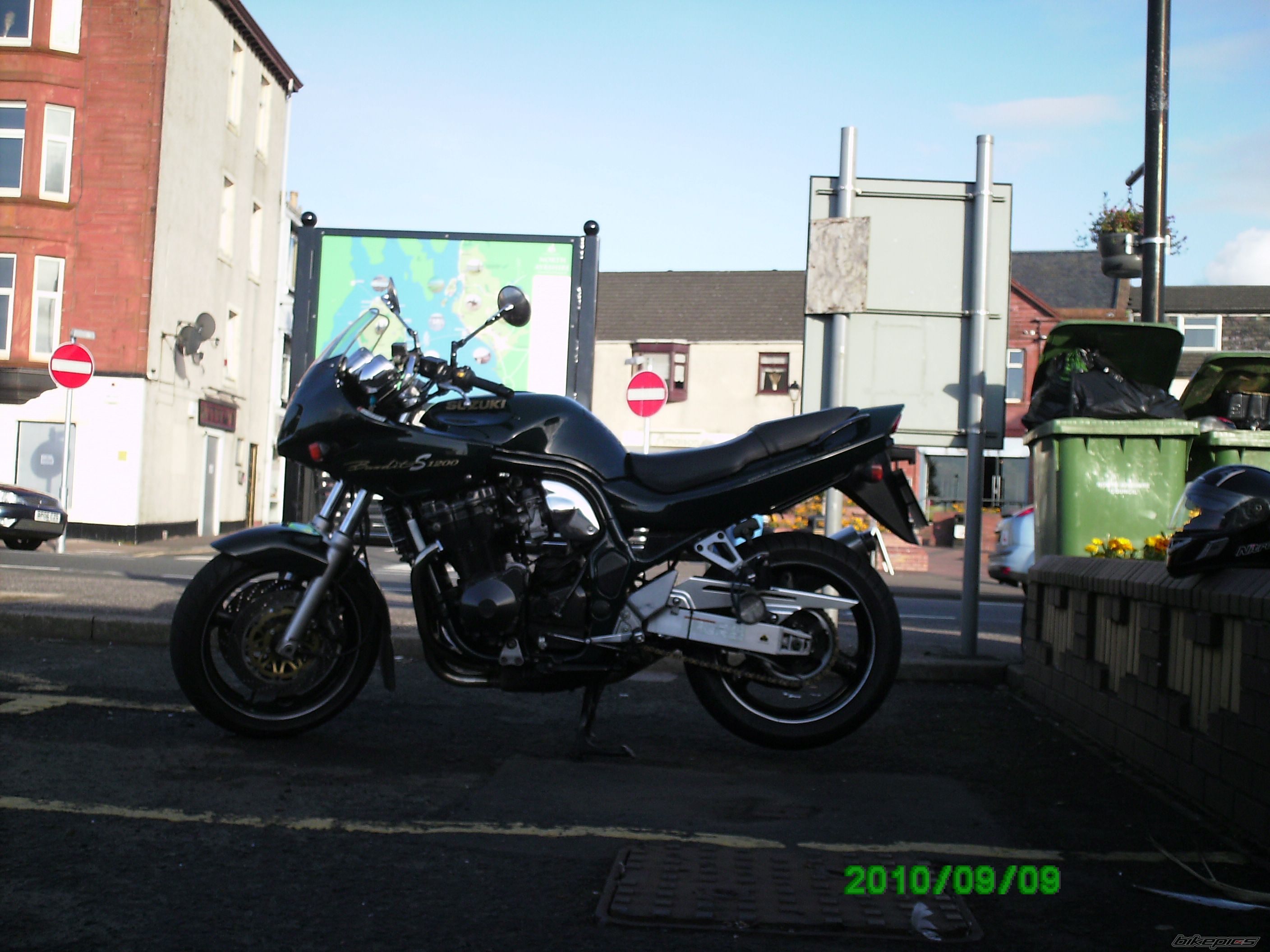 Photo 2057129