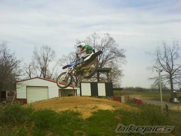 Photo 2057158