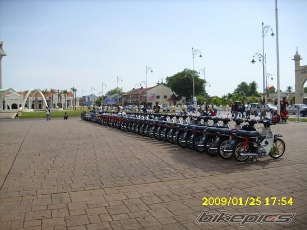 Photo 2057178
