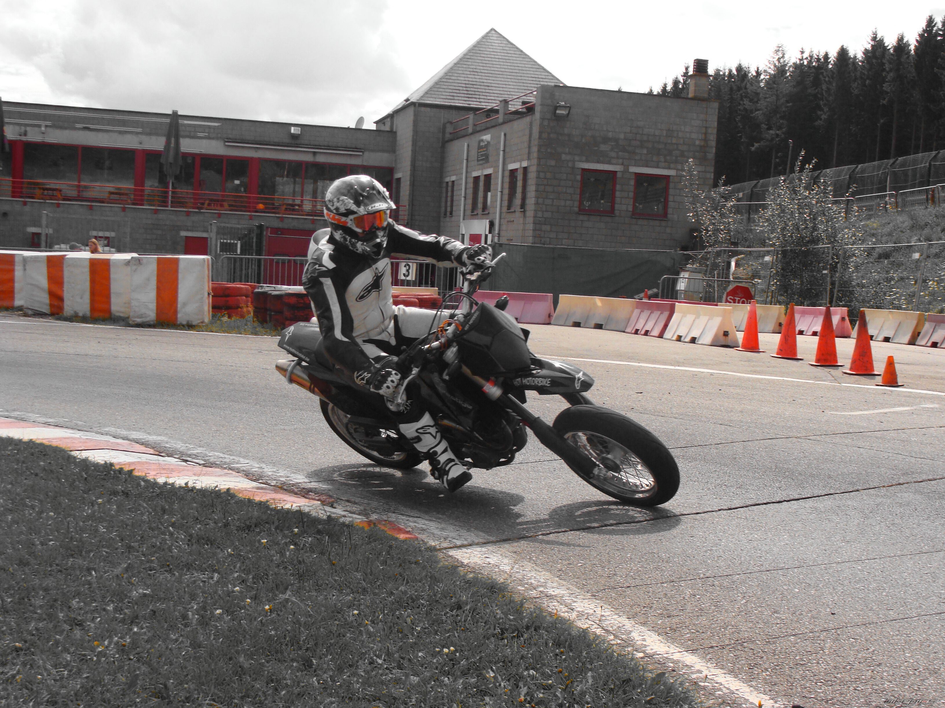 Bike Photo 2057190
