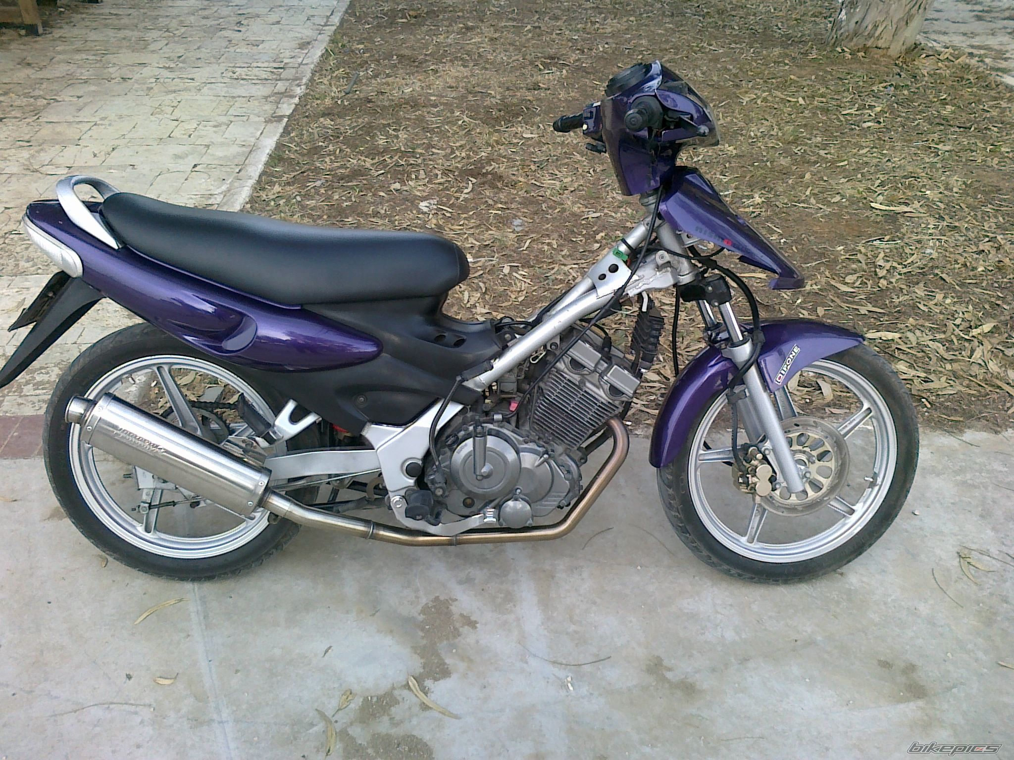 Photo 2057243