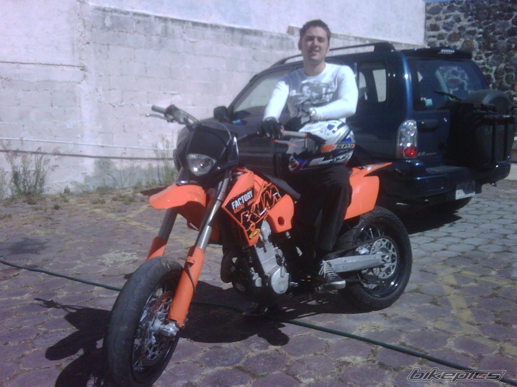 Photo 2057565
