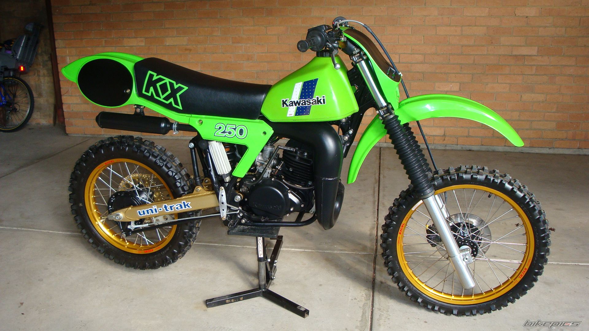 Bike Photo 2057693