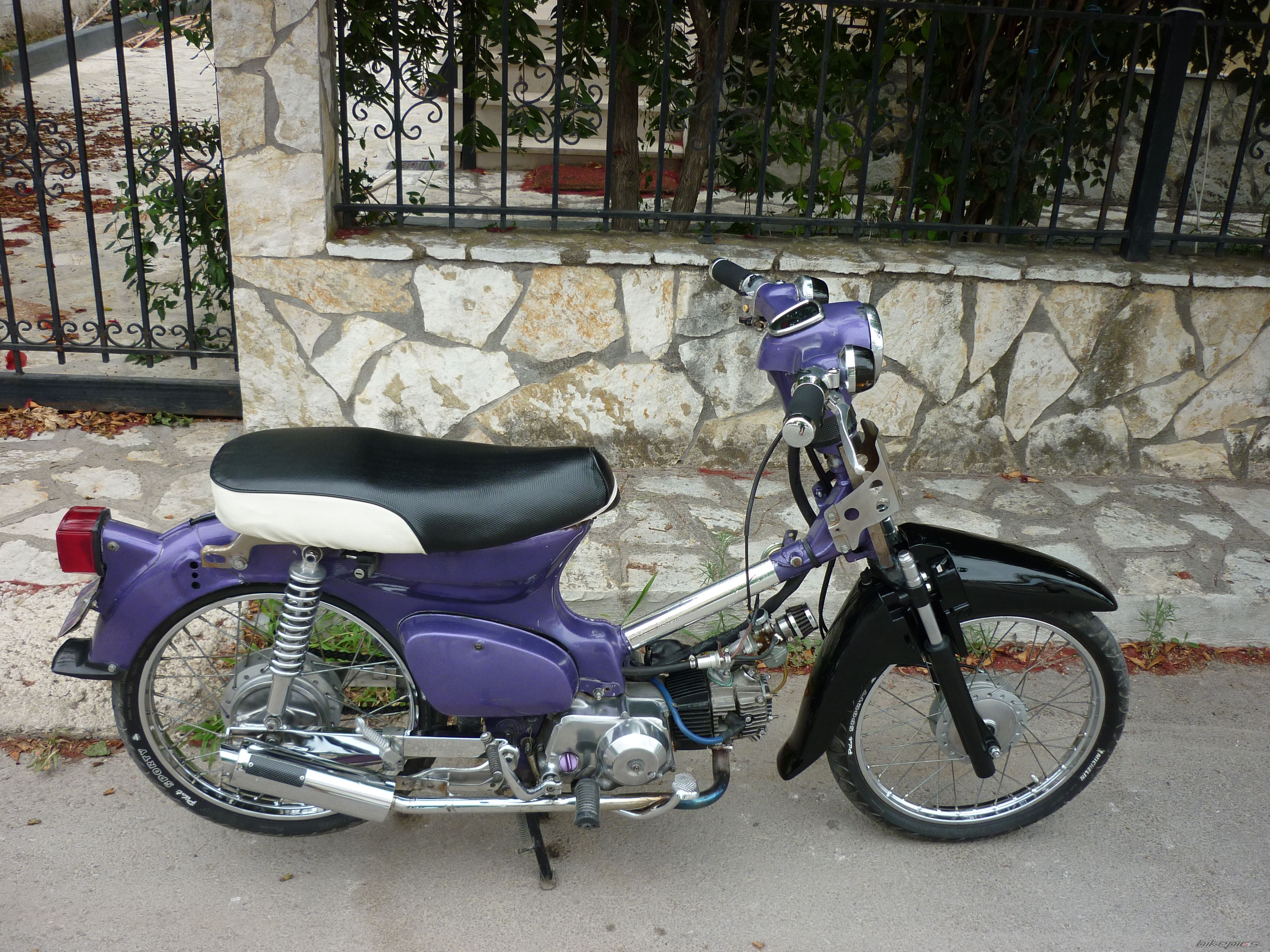 Photo 2057786