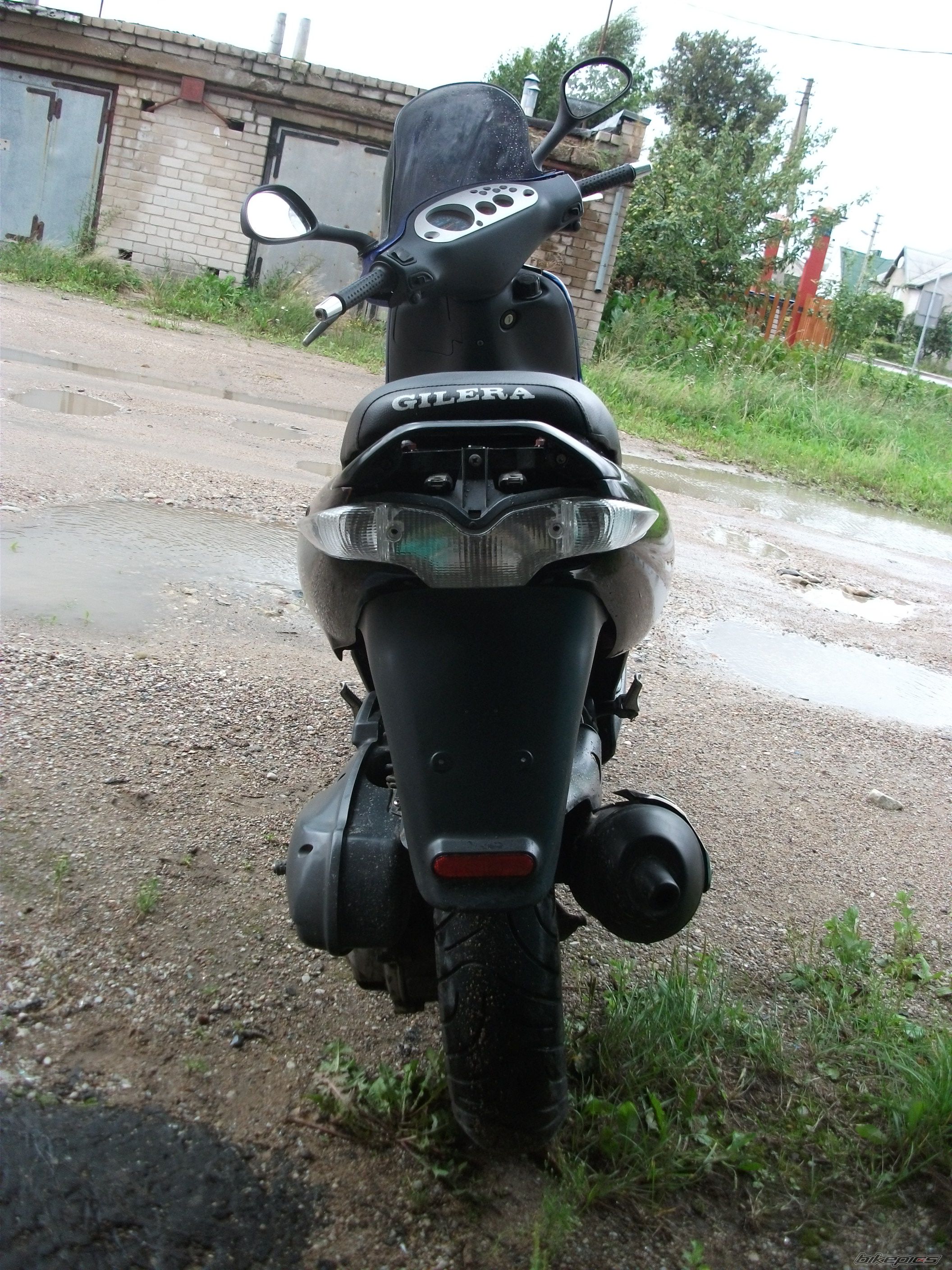 Photo 2057798