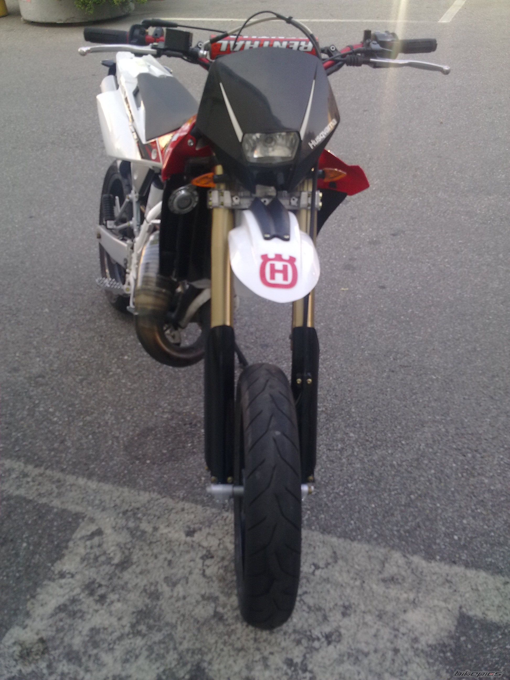 Photo 2057825