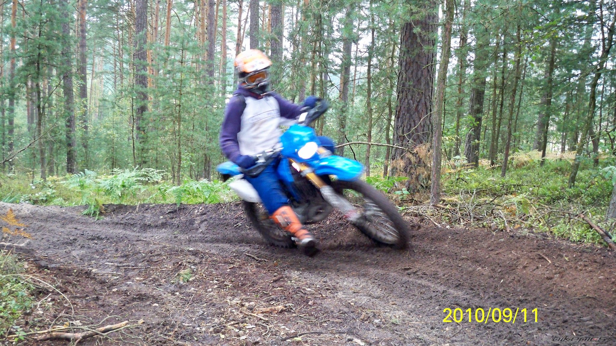Photo 2057942