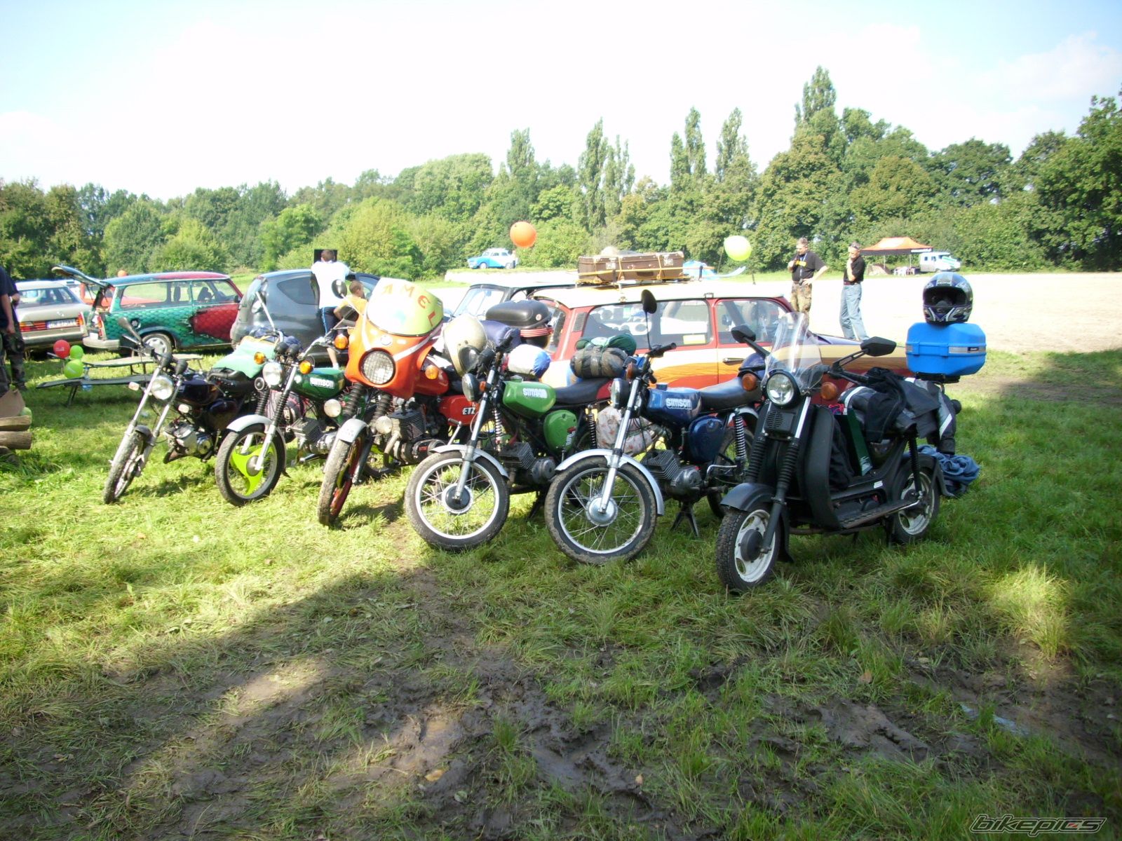 Photo 2058071