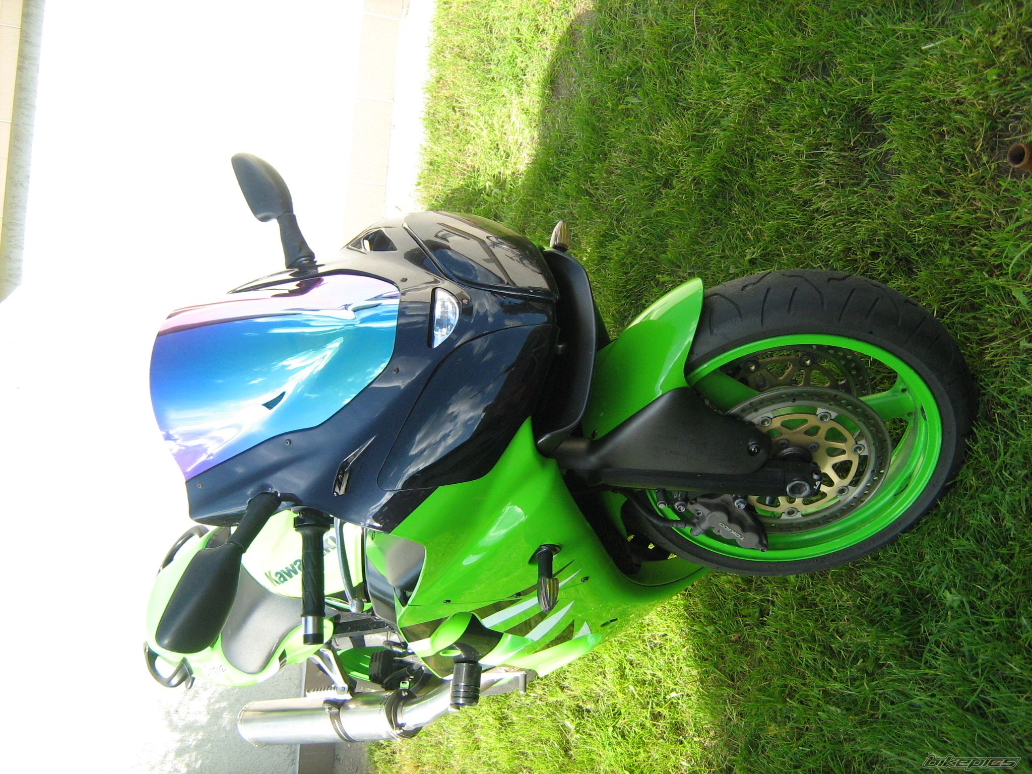 Photo 2058135