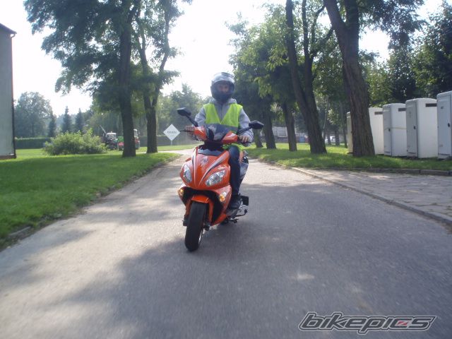 Photo 2058704