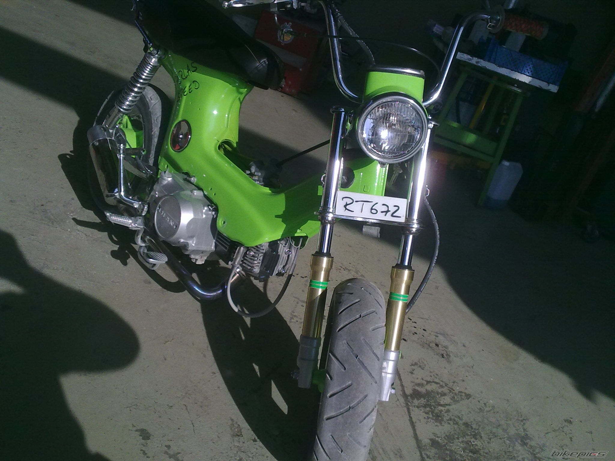 Photo 2058911