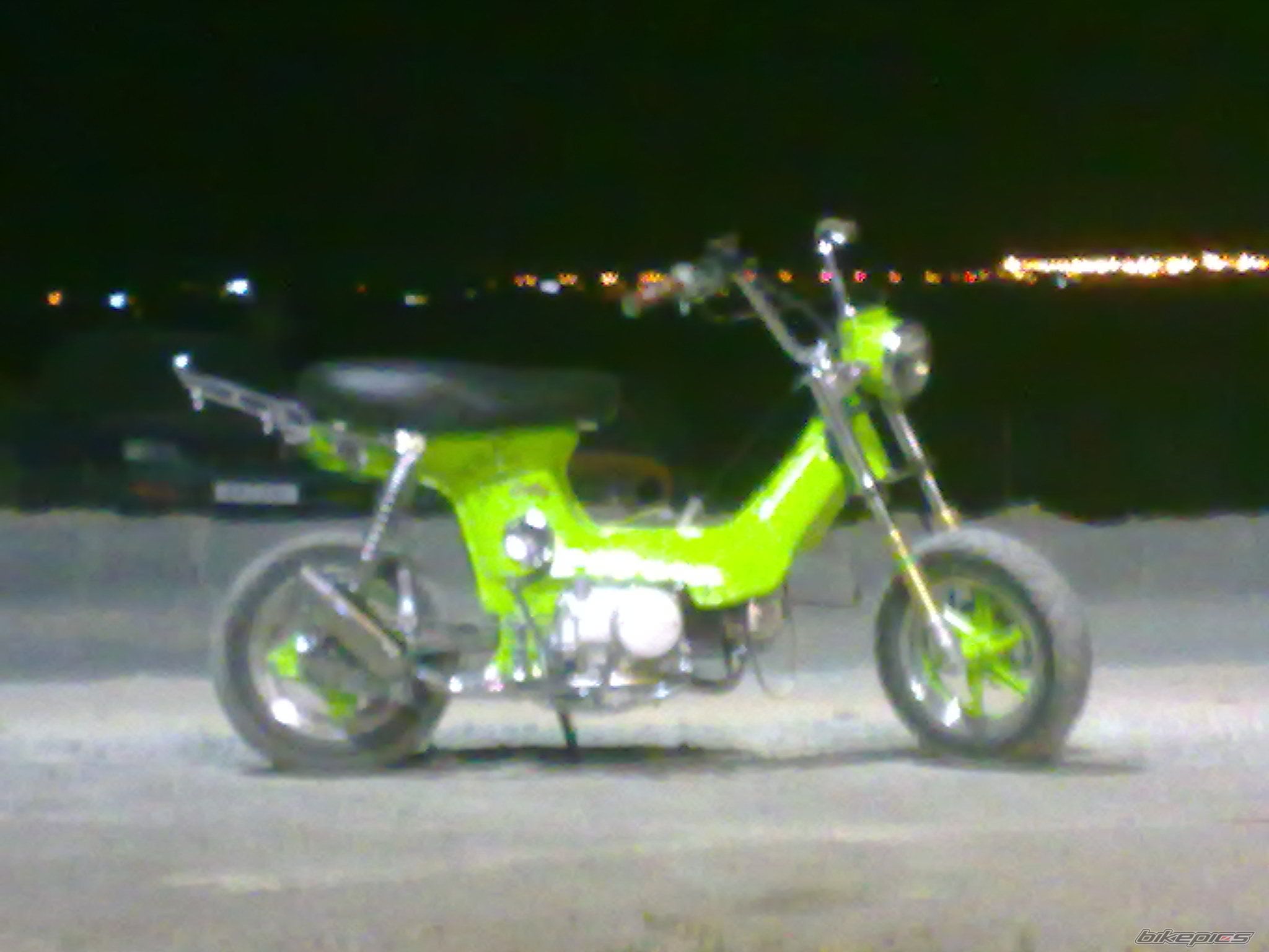 Photo 2058924