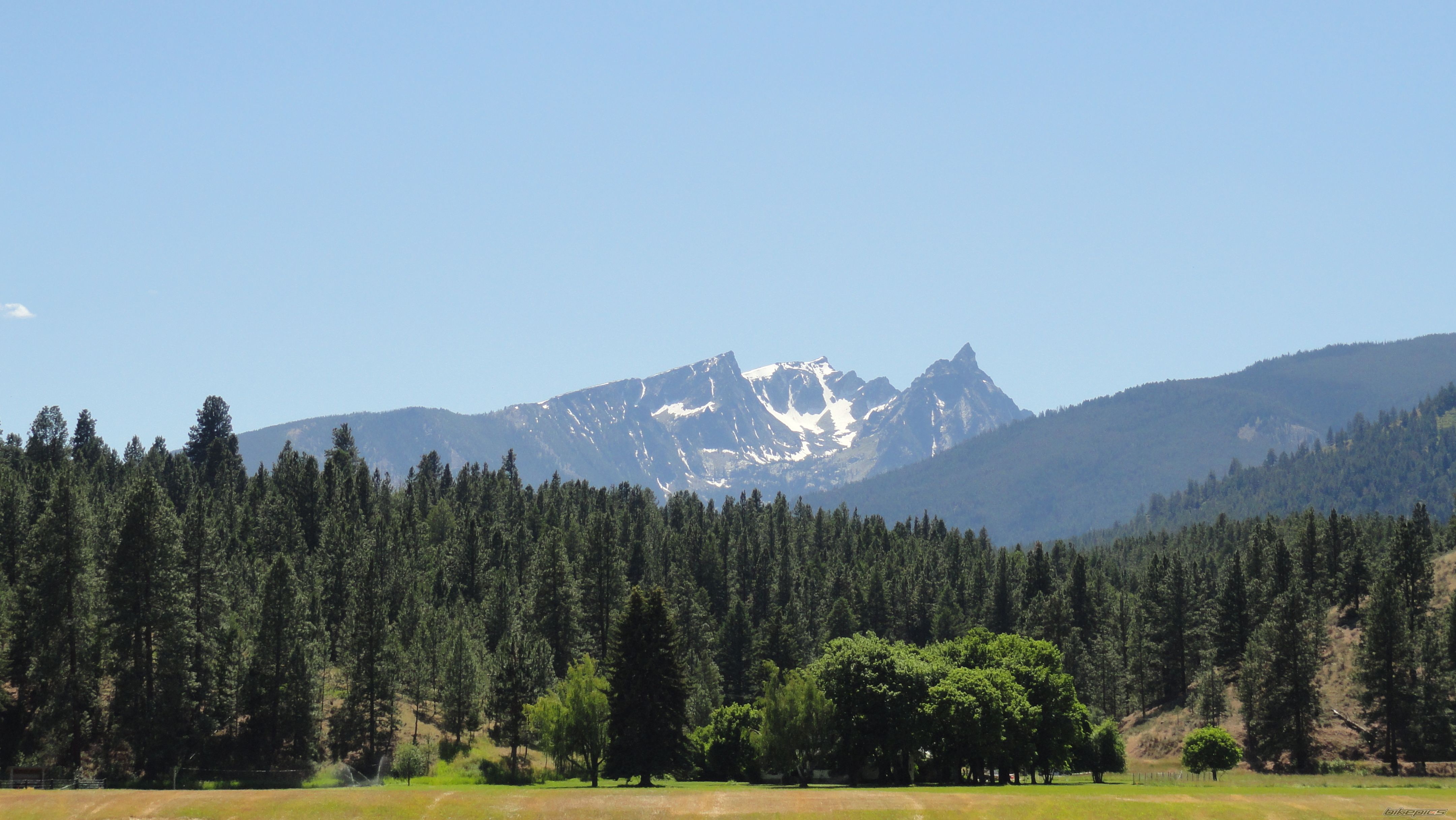 Photo 2059035