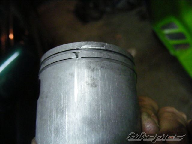 Photo 2059244