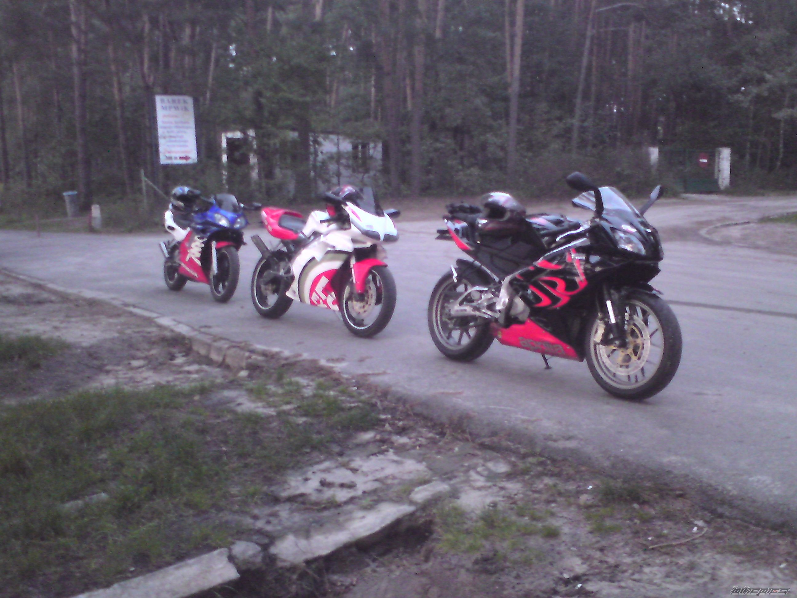 Photo 2059412