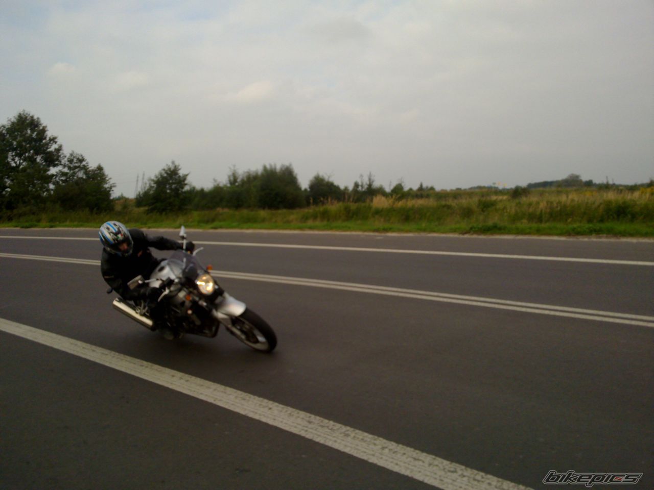 Photo 2059414