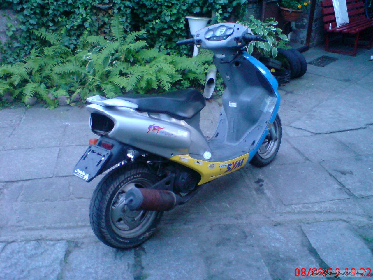 Photo 2059651