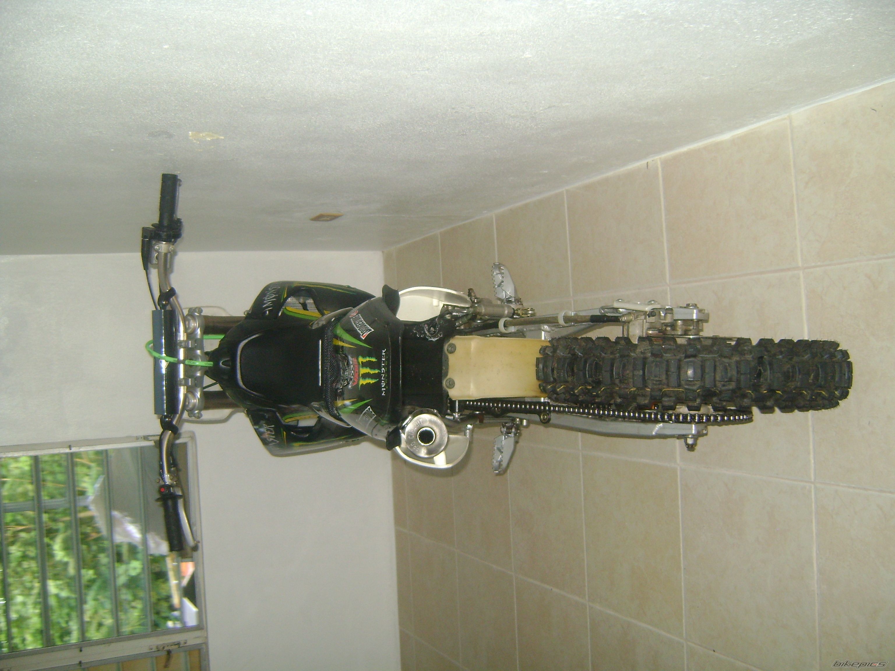 Photo 2059686