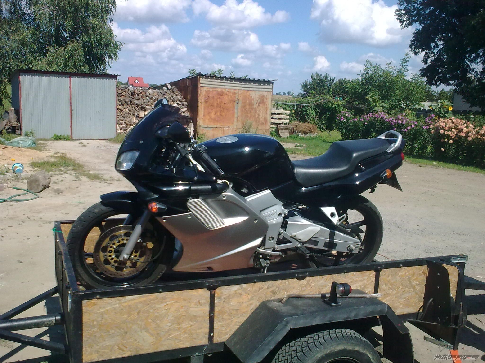 Bike Photo 2059869
