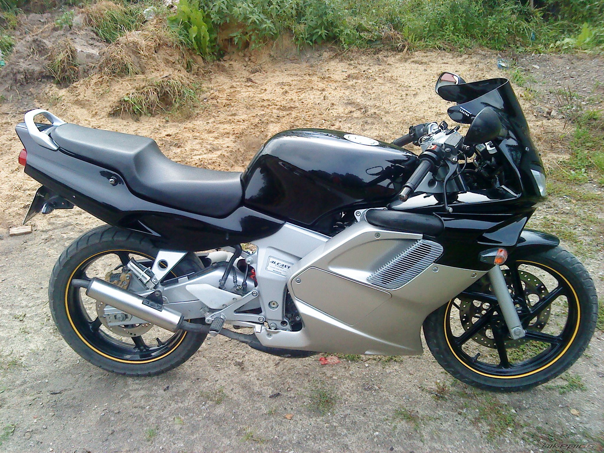 Photo 2059879