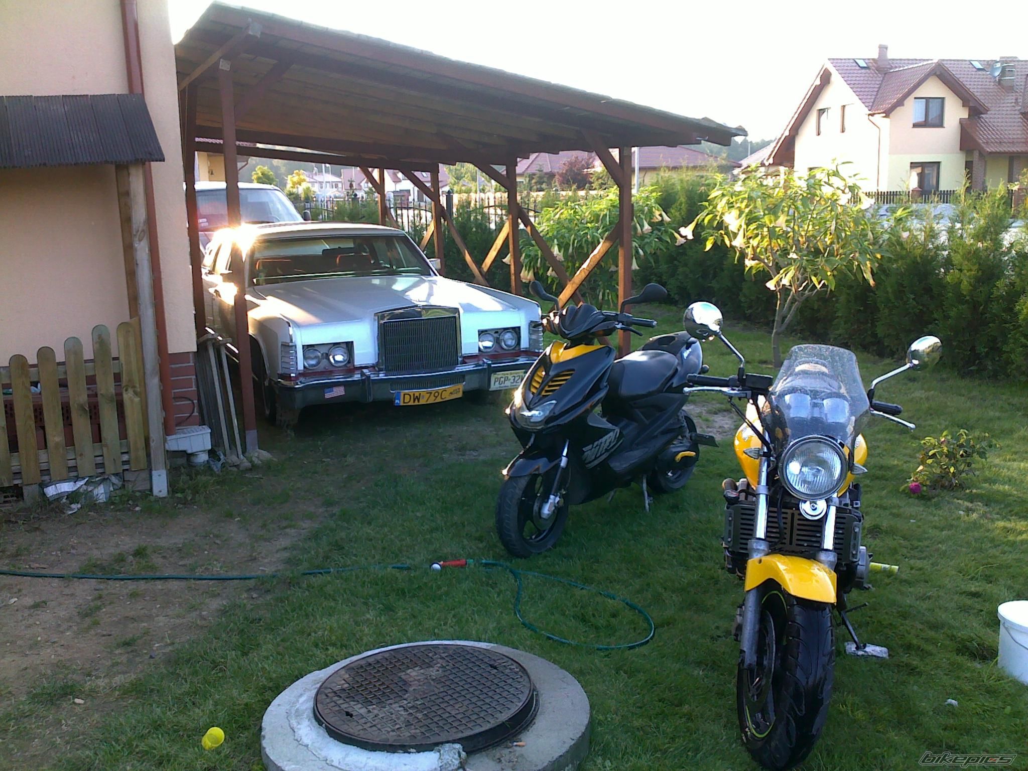 Photo 2060036