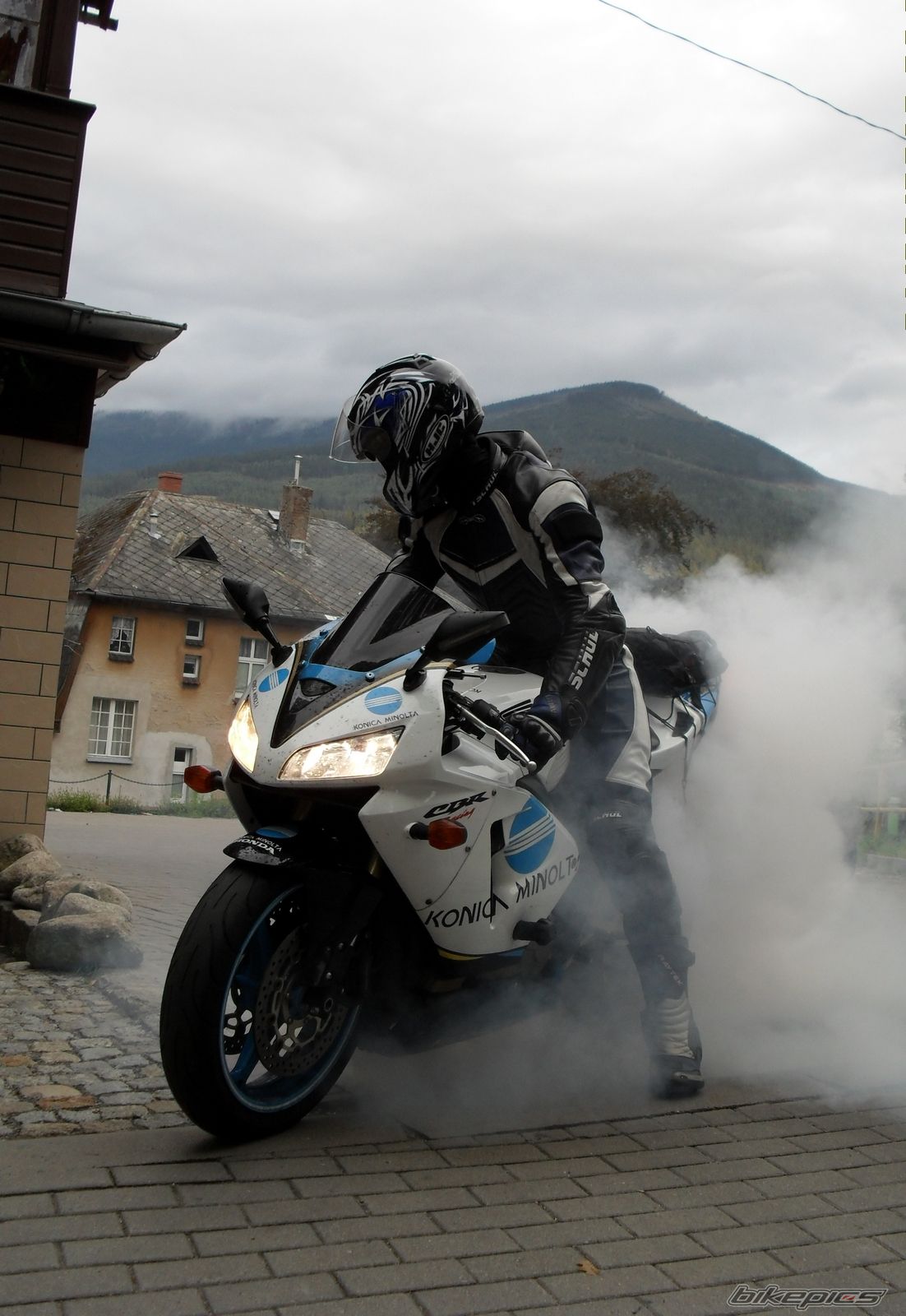 Bike Photo 2060091